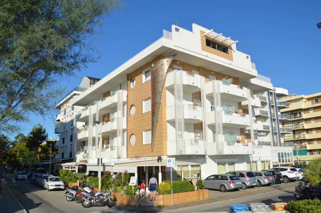 Hotel Record Riccione Exterior foto