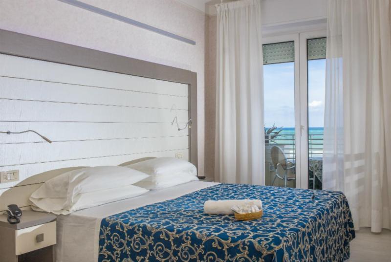 Hotel Record Riccione Exterior foto