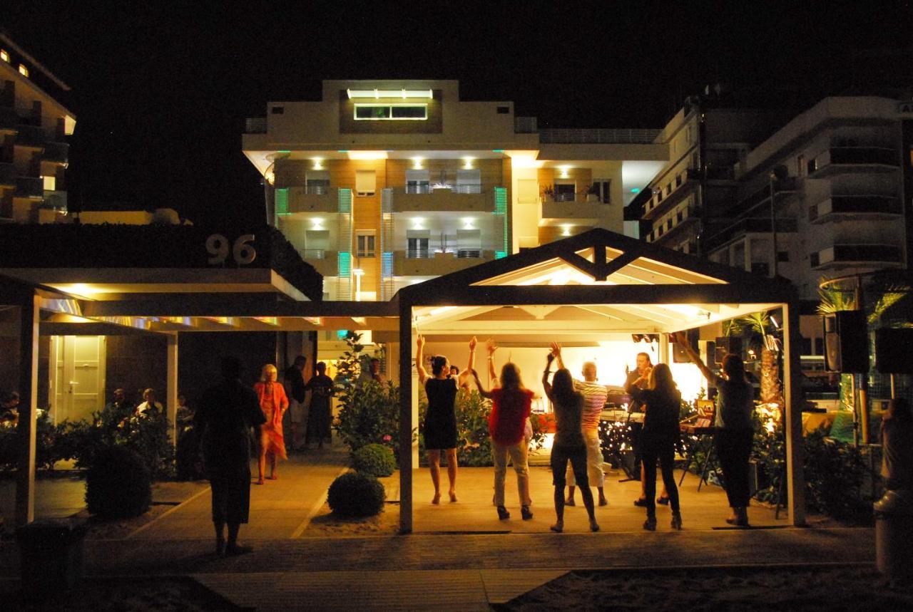 Hotel Record Riccione Exterior foto